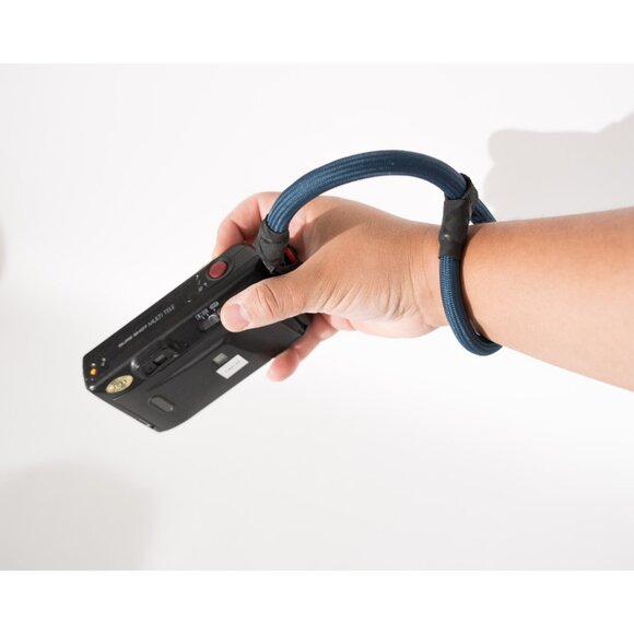 DEEP BLUE Adjustable Camera Wrist Strap – w/ Peak Design Anchor - Picture 6 of 12